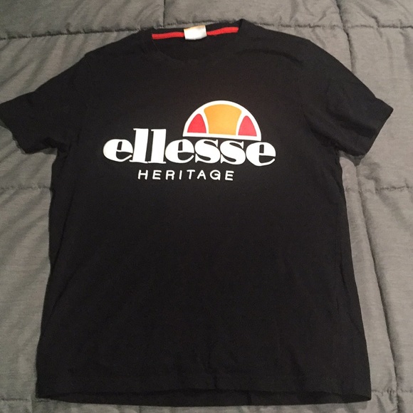 Ellesse Heritage T-Shirt Sz S - Picture 1 of 3